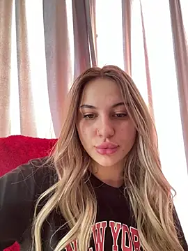 ScarlettMussee online show from April 2026 02:02:01 PM