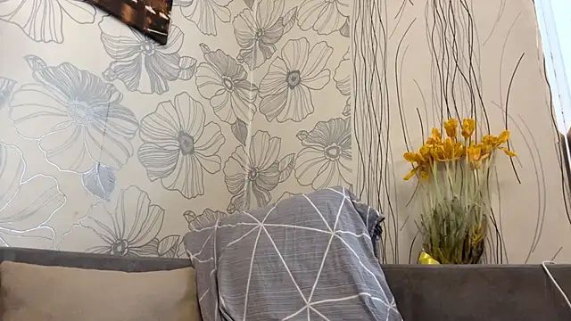 KiraNice1 online show from March 2026 07:06:02 AM