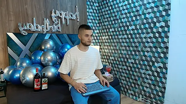 Snapshot of Joaho_Fernandez chatting on July 2026 09:37:01 PM Joaho Fernandez online show from July 2026 09:37:01 PM