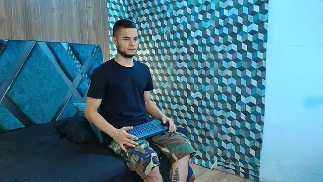 Snapshot of Joaho_Fernandez chatting on July 2026 08:49:02 PM Joaho Fernandez online show from July 2026 08:49:02 PM