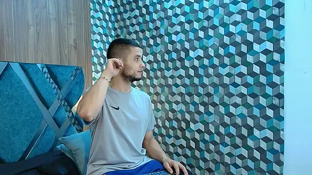 Snapshot of Joaho_Fernandez chatting on July 2026 09:45:02 PM Joaho Fernandez online show from July 2026 09:45:02 PM