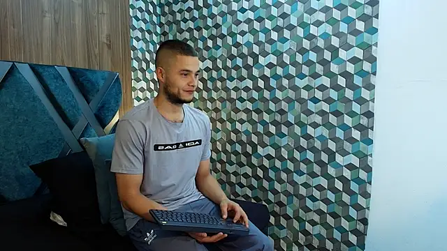 Joaho Fernandez online show from June 2026 09:12:02 PM