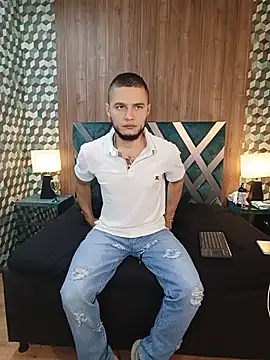 Snapshot of Joaho_Fernandez chatting on July 2026 09:10:02 PM Joaho Fernandez online show from July 2026 09:10:02 PM