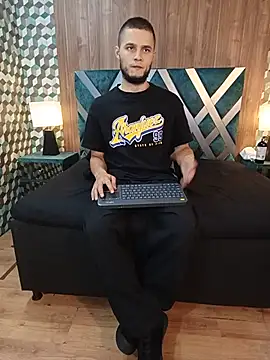 Snapshot of Joaho_Fernandez chatting on July 2026 11:20:02 PM Joaho Fernandez online show from July 2026 11:20:02 PM