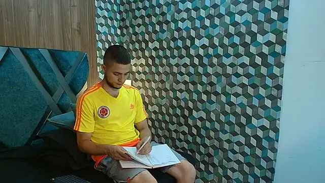 Joaho Fernandez online show from May 2026 09:44:02 PM