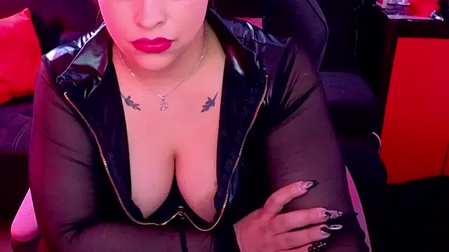 Toy and Pain online show from May 2026 07:23:02 PM