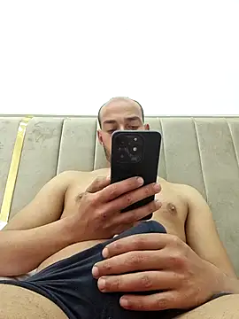 QueueedActivist online show from March 2026 05:25:02 PM