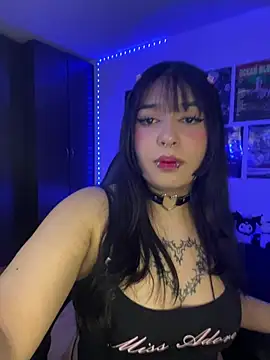 Snapshot of Hinataaa_ chatting on June 2026 03:39:01 AM Hinataaa online show from June 2026 03:39:01 AM