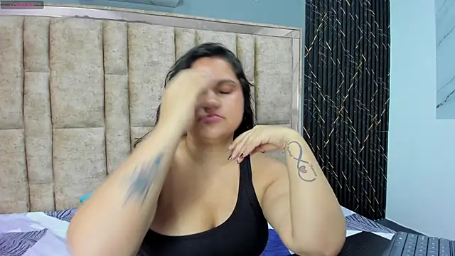 Snapshot of natasha_adam21 chatting on July 2026 01:17:02 AM natasha adam21 online show from July 2026 01:17:02 AM