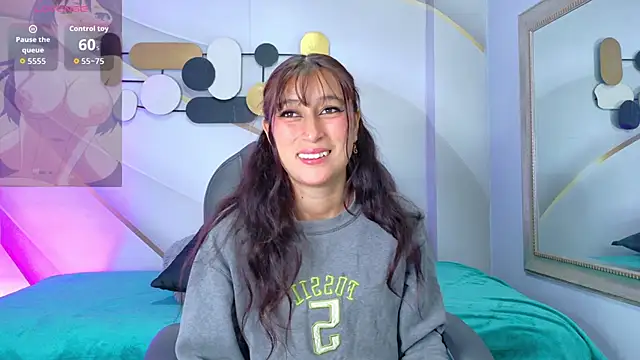 Fenixx 19 online show from May 2026 12:15:01 PM