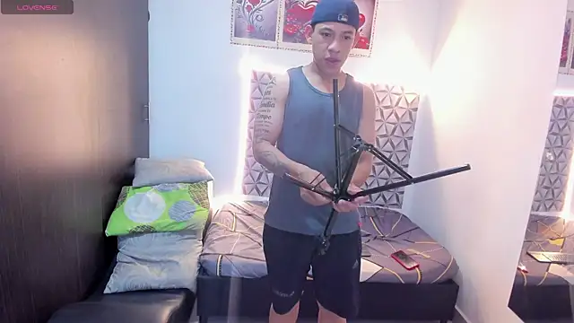 Benjamin lich online show from June 2026 03:01:02 AM