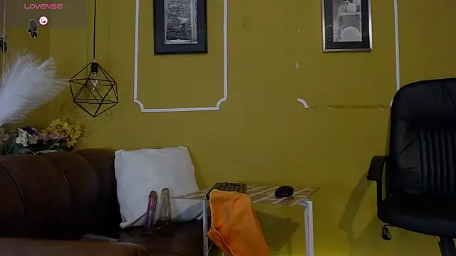 AmericaMillan ds online show from March 2026 01:56:01 PM