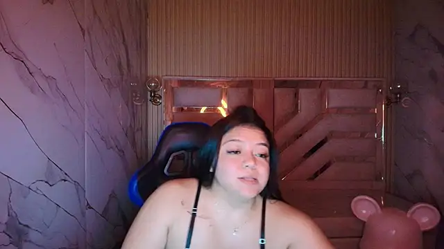 luna  r  online show from May 2026 03:21:02 AM