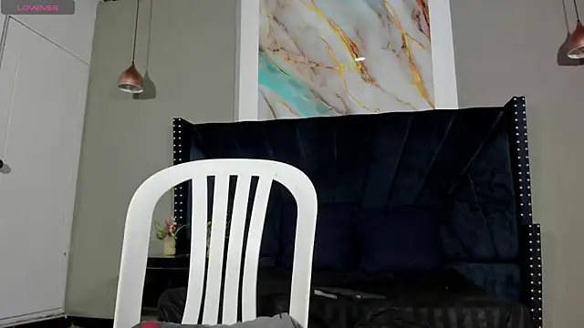 Sara Hanks online show from June 2026 09:20:02 PM