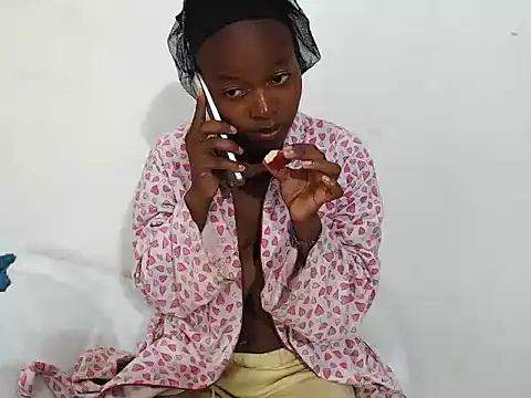 Snapshot of SexyPetite_22 chatting on June 2026 09:47:01 PM SexyPetite 22 online show from June 2026 09:47:01 PM