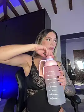 Eva Jagger online show from April 2026 02:40:01 AM