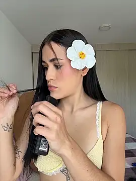 SerenaFox  online show from April 2026 04:58:02 PM