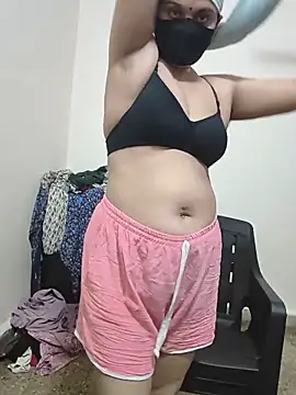 HeartlessGirl online show from June 2026 10:38:01 AM