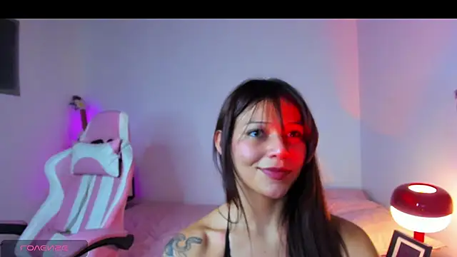 alexandra x  online show from April 2026 03:54:01 AM