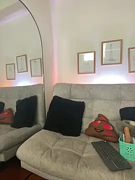 Snapshot of CharlotteCopper_ chatting on March 2026 10:28:02 AM CharlotteCopper online show from March 2026 10:28:02 AM