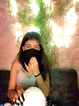 Prihu143 online show from July 2026 10:32:01 PM