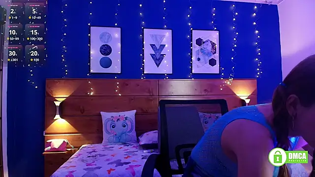 HoneyLeslie online show from March 2026 08:11:02 PM