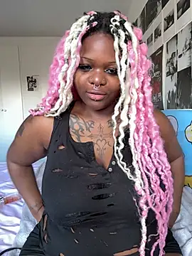 Nyla xox online show from April 2026 12:23:01 PM