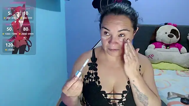 kyra sol online show from June 2026 01:38:02 AM