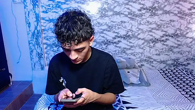 escanor ar online show from April 2026 07:42:02 PM