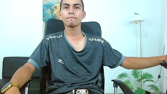 lucass 18 online show from March 2026 11:13:01 PM