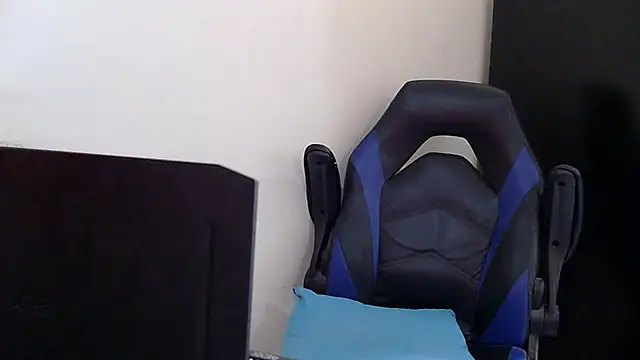 Darkkras online show from May 2026 02:02:02 PM
