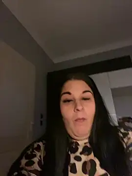 Szandra26 online show from April 2026 01:17:02 PM