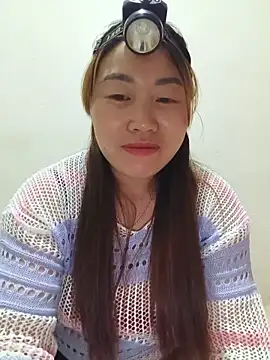 Snapshot of he-se-kin chatting on June 2026 03:23:02 AM he-se-kin online show from June 2026 03:23:02 AM