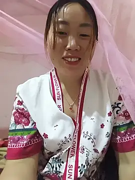 Snapshot of he-se-kin chatting on July 2026 02:45:01 AM he-se-kin online show from July 2026 02:45:01 AM