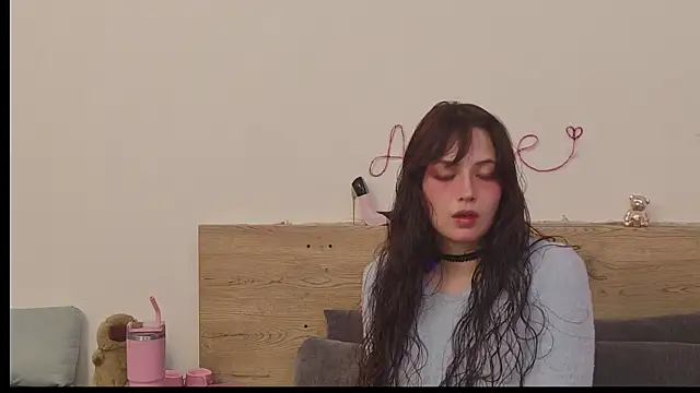 Sweet Alice S online show from May 2026 10:19:02 AM