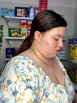 kitty  pinnk online show from April 2026 07:31:02 PM