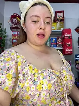 kitty  pinnk online show from April 2026 07:41:02 PM