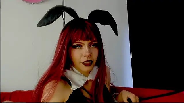 Snapshot of Nyxara- chatting on May 2026 05:24:01 PM Nyxara- online show from May 2026 05:24:01 PM