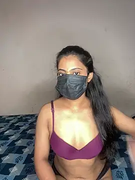 Riya leone online show from July 2026 07:15:02 PM