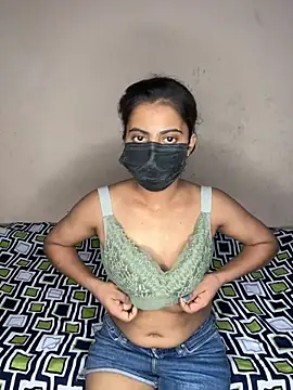 Riya leone online show from June 2026 07:36:01 PM
