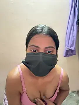 Riya leone online show from April 2026 06:43:01 PM