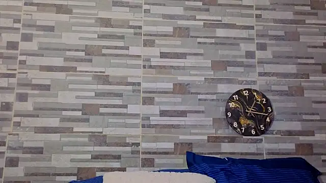 MAX COOPER1 online show from March 2026 09:27:02 PM