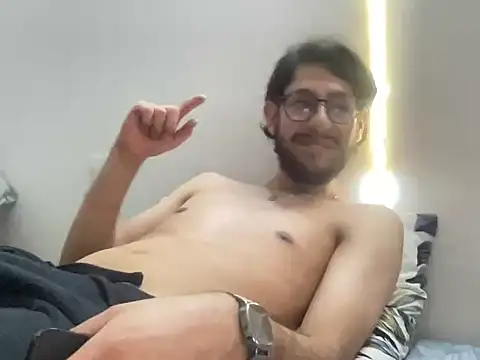 HornyPizzaBoyX online show from April 2026 03:54:01 AM