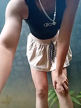 Aurora Nova online show from April 2026 11:20:02 PM