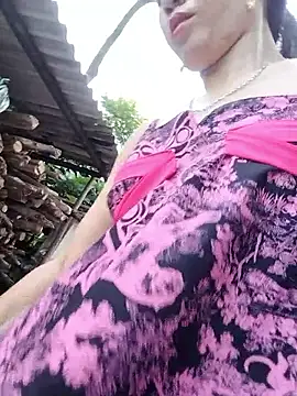 Bianca Nina online show from May 2026 11:23:02 PM