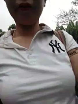 Snapshot of Bianca_Nina chatting on April 2026 12:11:02 AM Bianca Nina online show from April 2026 12:11:02 AM