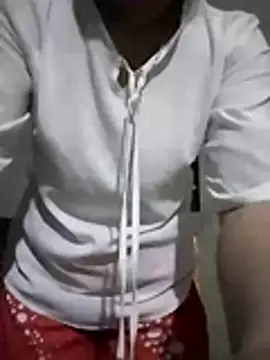 Snapshot of Bianca_Nina chatting on April 2026 10:48:02 PM Bianca Nina online show from April 2026 10:48:02 PM