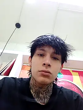 naty 18 online show from March 2026 07:48:02 PM