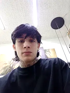 naty 18 online show from April 2026 03:52:02 AM