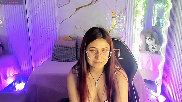 Tiiana tay online show from May 2026 03:11:02 PM